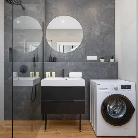 Urban Sunset W Katowicach, Blisko Spodka I Parku Z Parkingiem, Klimatyzacja I Balkonem By Renters