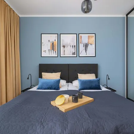 Lägenhet Urban Sunset W Katowicach, Blisko Spodka I Parku Z Parkingiem, Klimatyzacja I Balkonem By Renters