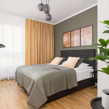 Urban Sunset W Katowicach, Blisko Spodka I Parku Z Parkingiem, Klimatyzacja I Balkonem By Renters