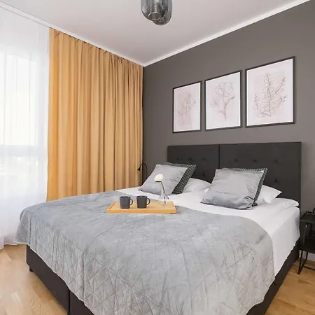 Urban Sunset W Katowicach, Blisko Spodka I Parku Z Parkingiem, Klimatyzacja I Balkonem By Renters Lägenhet *