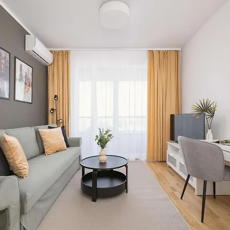 Urban Sunset W Katowicach, Blisko Spodka I Parku Z Parkingiem, Klimatyzacja I Balkonem By Renters *