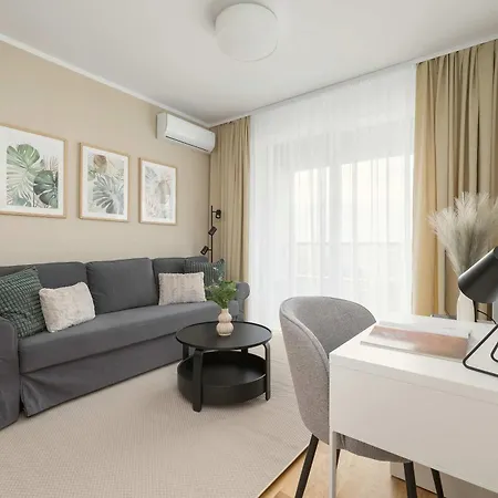 Urban Sunset W Katowicach, Blisko Spodka I Parku Z Parkingiem, Klimatyzacja I Balkonem By Renters