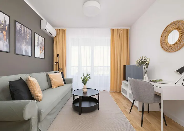 Urban Sunset W Katowicach, Blisko Spodka I Parku Z Parkingiem, Klimatyzacja I Balkonem By Renters *